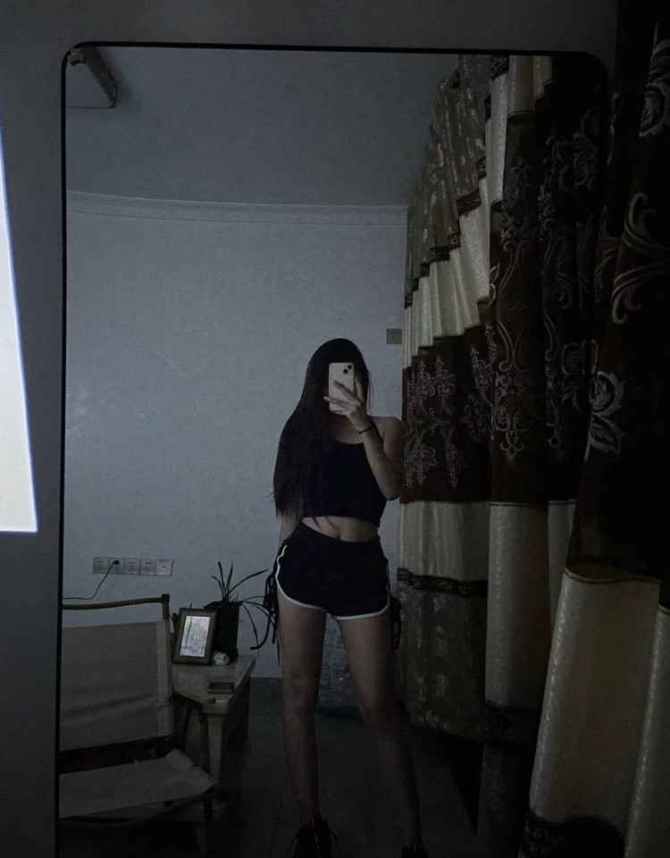 儿子双飞妈妈和女儿的小说,百度网盘资源
